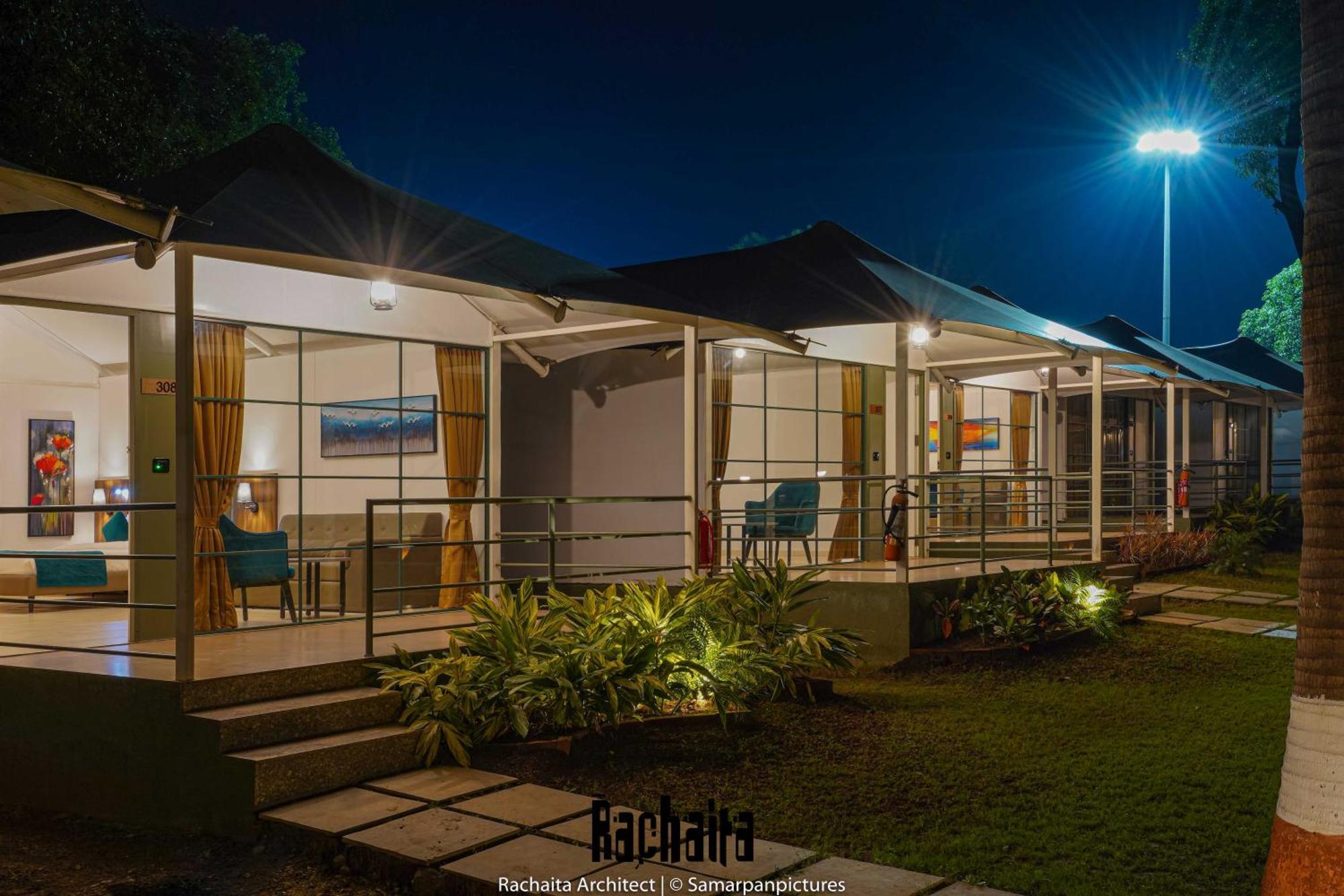 White Feather Resort Kauncha Silvassa Exterior foto